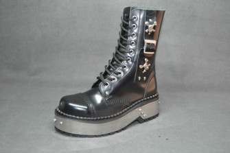  - Hard rock punk boot black box