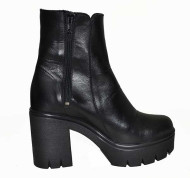 Jacqline Boot