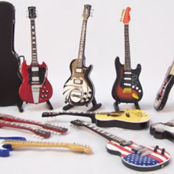Guitars (Miniatures)